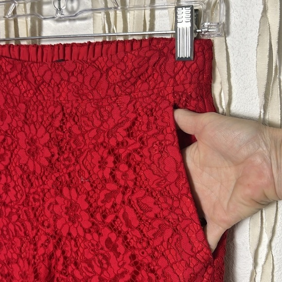J. Crew Red Lace Pull on Trouser size 00/24 - Picture 3 of 13